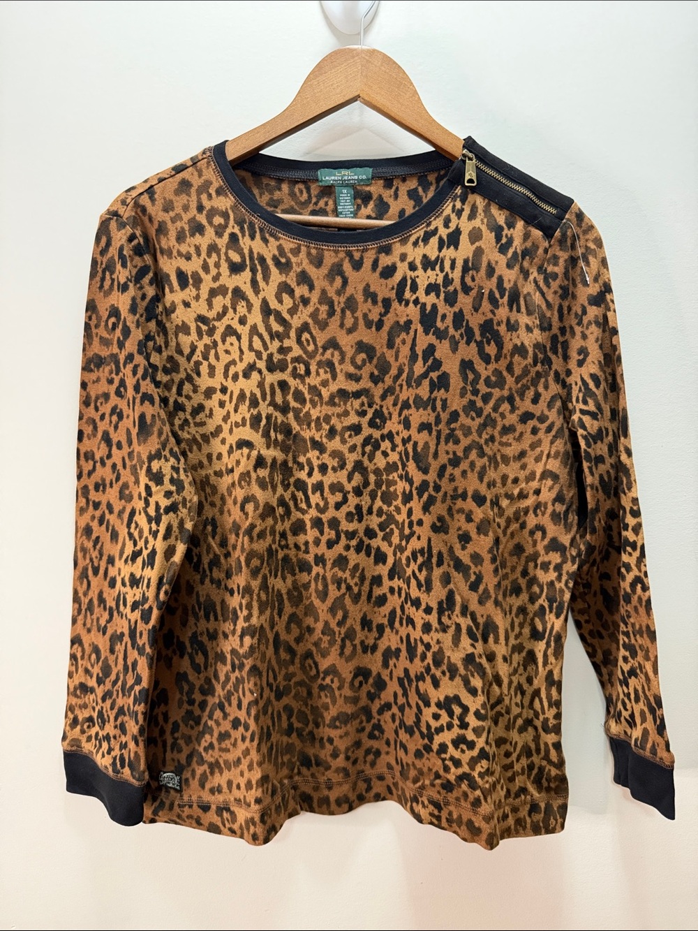 Y2K Lauren Ralph Lauren Leopard Print Long Sleeve Top Size 1x , 25x25